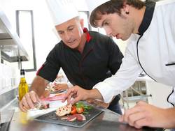 Quelle: goodluz - fotolia Ausbildung, Hauswirtschaft